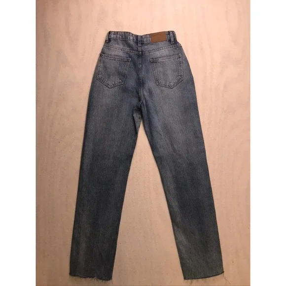 Nasty Gal High Waisted Straight Leg Jeans Blue Front Seam Raw Hem Size 2 25W - Picture 11 of 13